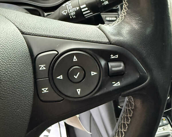 Белый Опель Астра, объемом двигателя 1.5 л и пробегом 196 тыс. км за 12400 $, фото 30 на Automoto.ua