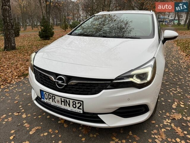 Белый Опель Астра, объемом двигателя 1.5 л и пробегом 196 тыс. км за 11950 $, фото 13 на Automoto.ua