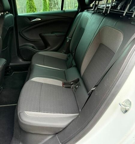 Белый Опель Астра, объемом двигателя 1.5 л и пробегом 196 тыс. км за 12400 $, фото 42 на Automoto.ua