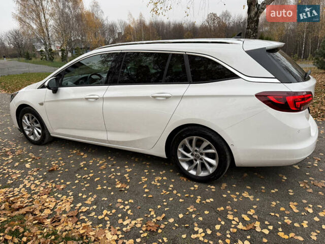 Белый Опель Астра, объемом двигателя 1.5 л и пробегом 196 тыс. км за 12400 $, фото 15 на Automoto.ua