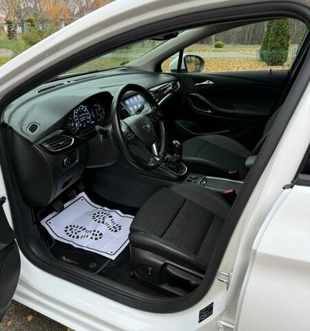 Белый Опель Астра, объемом двигателя 1.5 л и пробегом 196 тыс. км за 12400 $, фото 24 на Automoto.ua