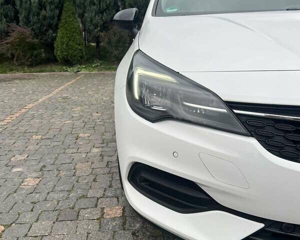 Белый Опель Астра, объемом двигателя 1.5 л и пробегом 228 тыс. км за 11900 $, фото 15 на Automoto.ua