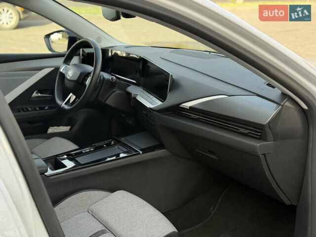 Белый Опель Астра, объемом двигателя 1.5 л и пробегом 23 тыс. км за 20499 $, фото 10 на Automoto.ua