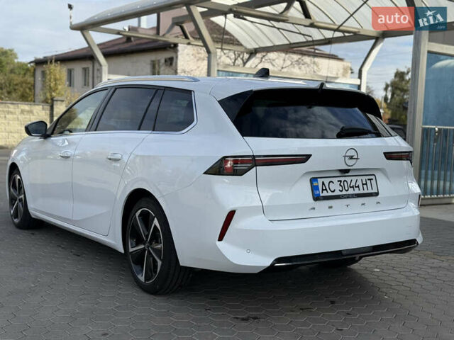 Белый Опель Астра, объемом двигателя 1.5 л и пробегом 23 тыс. км за 20499 $, фото 6 на Automoto.ua