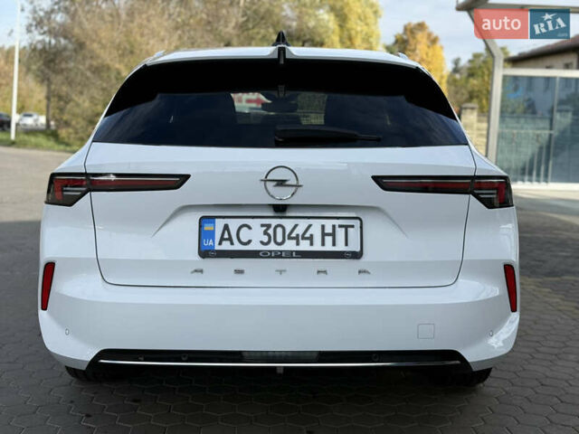 Белый Опель Астра, объемом двигателя 1.5 л и пробегом 23 тыс. км за 20499 $, фото 7 на Automoto.ua