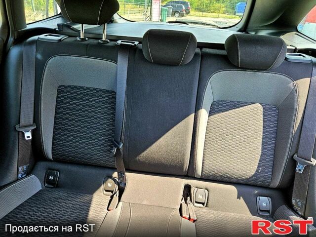 Белый Опель Астра, объемом двигателя 1.5 л и пробегом 100 тыс. км за 14500 $, фото 6 на Automoto.ua