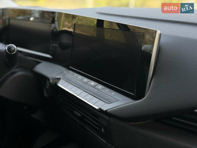 Белый Опель Астра, объемом двигателя 1.5 л и пробегом 23 тыс. км за 20499 $, фото 12 на Automoto.ua