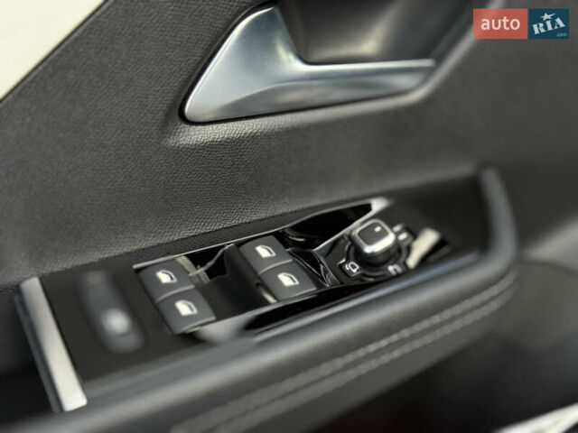 Белый Опель Астра, объемом двигателя 1.5 л и пробегом 23 тыс. км за 20499 $, фото 15 на Automoto.ua