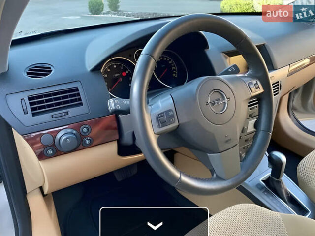 Бежевый Опель Астра, объемом двигателя 1.8 л и пробегом 185 тыс. км за 4900 $, фото 7 на Automoto.ua