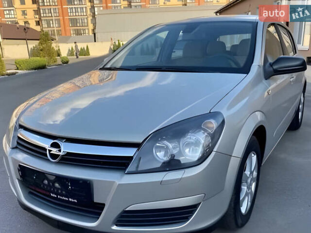 Бежевый Опель Астра, объемом двигателя 1.8 л и пробегом 185 тыс. км за 4900 $, фото 2 на Automoto.ua