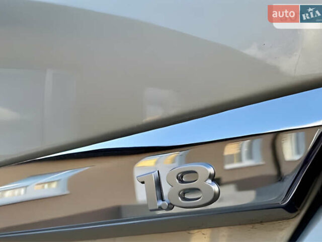 Бежевый Опель Астра, объемом двигателя 1.8 л и пробегом 185 тыс. км за 4900 $, фото 6 на Automoto.ua