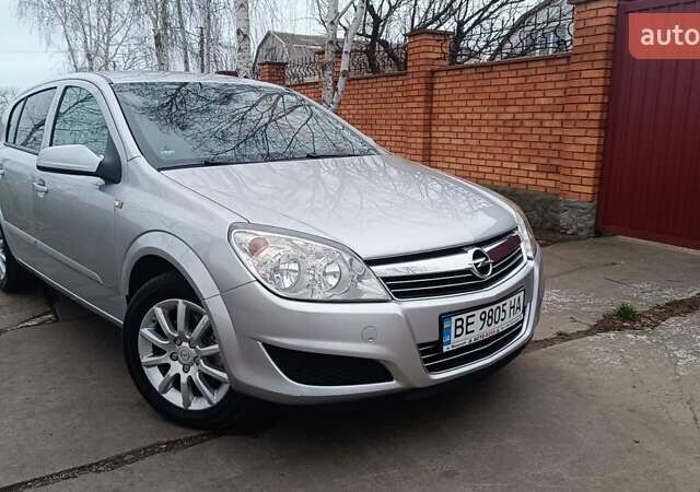 Бежевый Опель Астра, объемом двигателя 1.6 л и пробегом 245 тыс. км за 5350 $, фото 11 на Automoto.ua