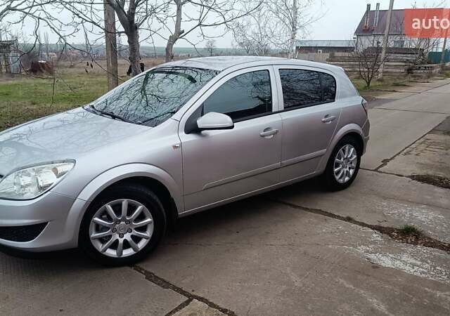 Бежевый Опель Астра, объемом двигателя 1.6 л и пробегом 245 тыс. км за 5350 $, фото 9 на Automoto.ua