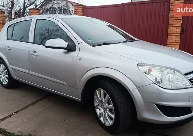 Бежевый Опель Астра, объемом двигателя 1.6 л и пробегом 245 тыс. км за 5350 $, фото 24 на Automoto.ua