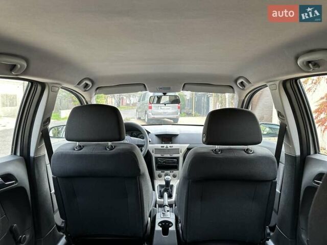 Бежевый Опель Астра, объемом двигателя 1.4 л и пробегом 45 тыс. км за 6300 $, фото 45 на Automoto.ua