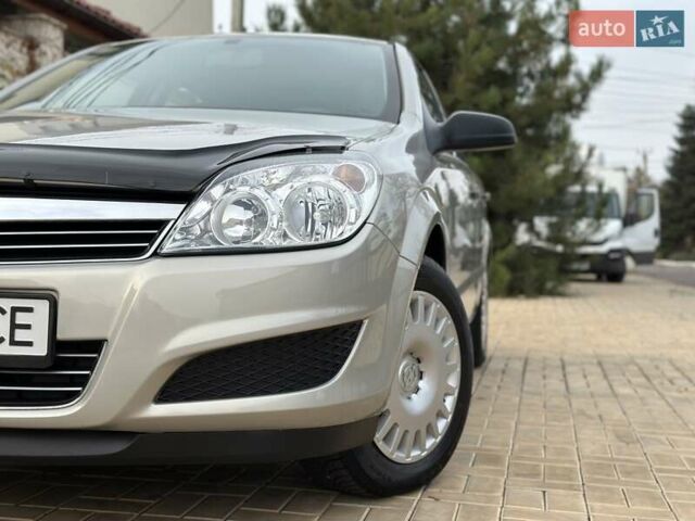 Бежевый Опель Астра, объемом двигателя 1.4 л и пробегом 45 тыс. км за 6300 $, фото 9 на Automoto.ua