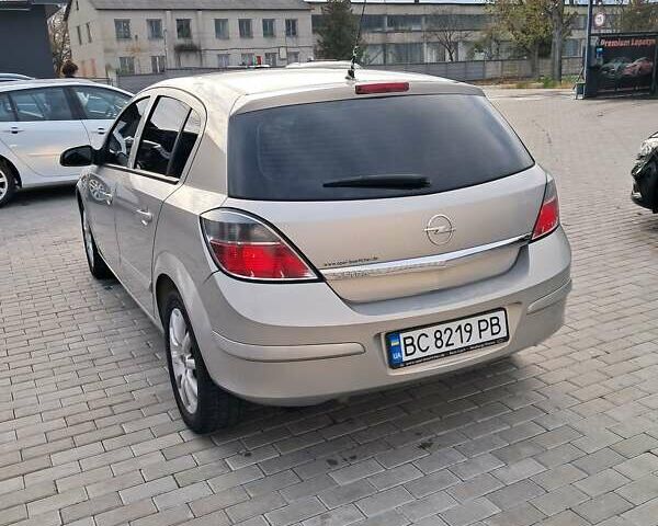 Опель Астра 2008 в Червонограде на Automoto.ua Бежевый Опель Астра, объемом двигателя 1.6 л и пробегом 340 тыс. км за 4600 $, фото 9 на Automoto.ua