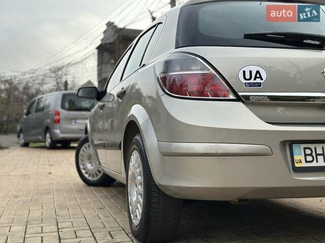 Бежевый Опель Астра, объемом двигателя 1.4 л и пробегом 45 тыс. км за 6300 $, фото 13 на Automoto.ua