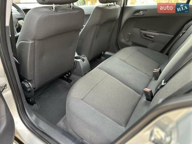 Бежевый Опель Астра, объемом двигателя 1.4 л и пробегом 45 тыс. км за 6300 $, фото 37 на Automoto.ua