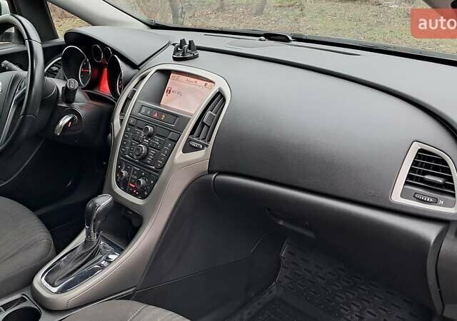 Бежевый Опель Астра, объемом двигателя 1.6 л и пробегом 126 тыс. км за 8200 $, фото 4 на Automoto.ua