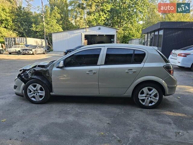 Бежевий Опель Астра, об'ємом двигуна 1.6 л та пробігом 150 тис. км за 2500 $, фото 19 на Automoto.ua