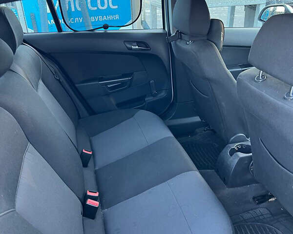 Бежевий Опель Астра, об'ємом двигуна 1.6 л та пробігом 180 тис. км за 5700 $, фото 9 на Automoto.ua