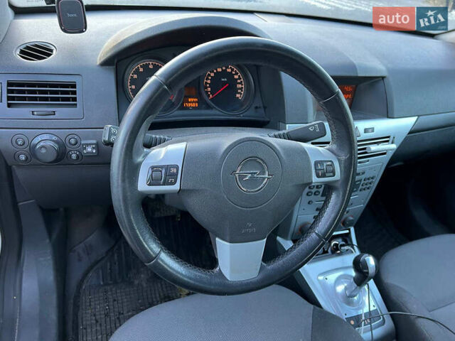 Бежевий Опель Астра, об'ємом двигуна 1.6 л та пробігом 180 тис. км за 5700 $, фото 7 на Automoto.ua