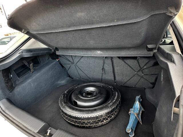 Бежевый Опель Астра, объемом двигателя 1.4 л и пробегом 380 тыс. км за 2700 $, фото 3 на Automoto.ua