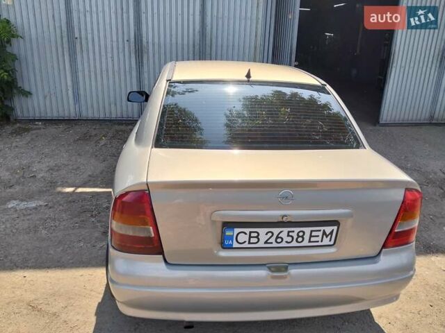 Бежевый Опель Астра, объемом двигателя 1.4 л и пробегом 410 тыс. км за 2500 $, фото 8 на Automoto.ua