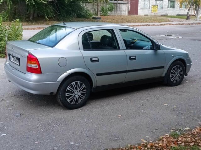 Бежевый Опель Астра, объемом двигателя 1.6 л и пробегом 210 тыс. км за 4000 $, фото 3 на Automoto.ua