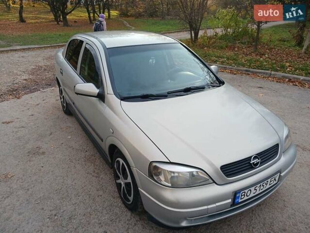 Бежевий Опель Астра, об'ємом двигуна 1.4 л та пробігом 290 тис. км за 2900 $, фото 1 на Automoto.ua