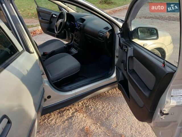 Бежевий Опель Астра, об'ємом двигуна 1.4 л та пробігом 290 тис. км за 2900 $, фото 16 на Automoto.ua