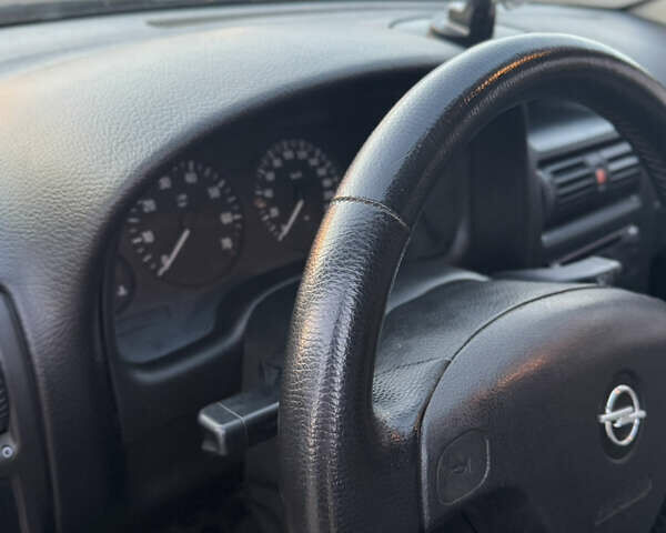 Опель Астра 2008 в Житомире на Automoto.ua Бежевый Опель Астра, объемом двигателя 1.6 л и пробегом 180 тыс. км за 3600 $, фото 13 на Automoto.ua