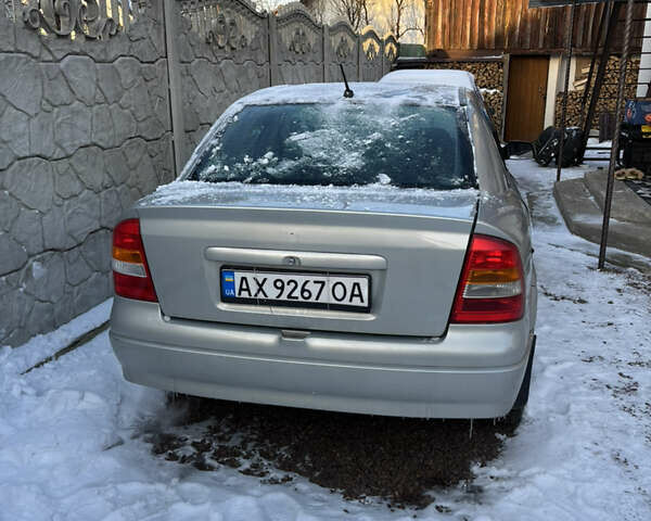 Бежевий Опель Астра, об'ємом двигуна 1.4 л та пробігом 317 тис. км за 3350 $, фото 2 на Automoto.ua