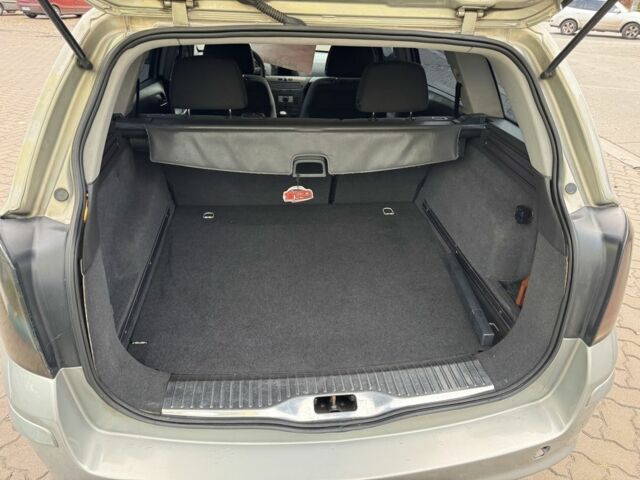 Бежевый Опель Астра, объемом двигателя 1.7 л и пробегом 292 тыс. км за 4999 $, фото 16 на Automoto.ua