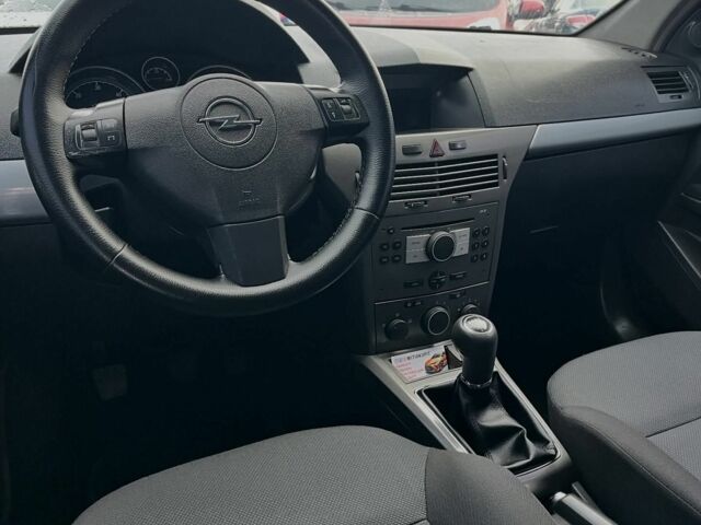 Бежевий Опель Астра, об'ємом двигуна 0 л та пробігом 290 тис. км за 4500 $, фото 8 на Automoto.ua