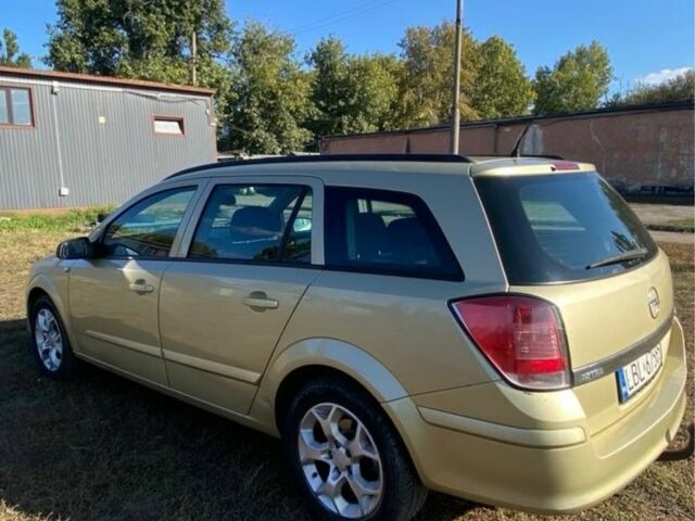 Бежевый Опель Астра, объемом двигателя 1.7 л и пробегом 300 тыс. км за 2600 $, фото 5 на Automoto.ua