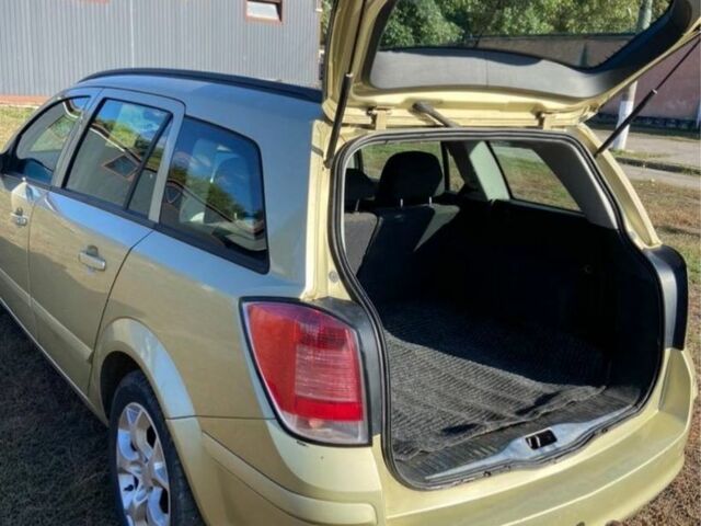 Бежевый Опель Астра, объемом двигателя 1.7 л и пробегом 300 тыс. км за 2550 $, фото 6 на Automoto.ua