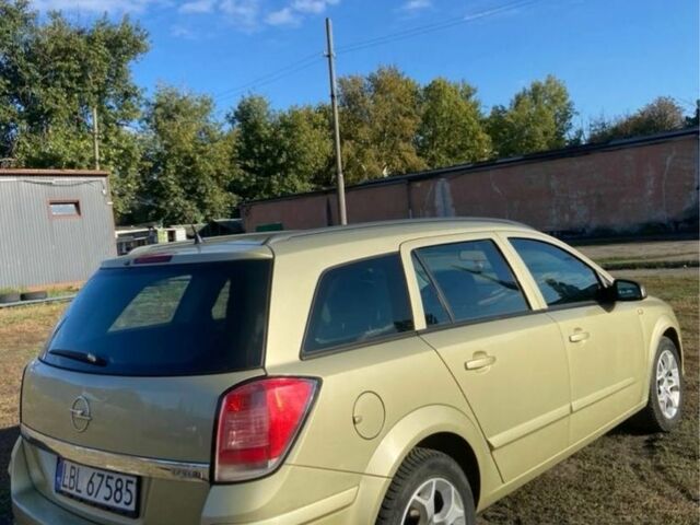Бежевый Опель Астра, объемом двигателя 1.7 л и пробегом 300 тыс. км за 2600 $, фото 4 на Automoto.ua