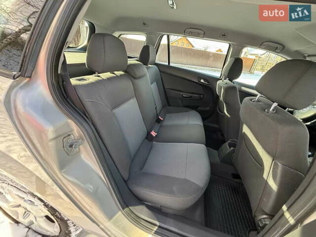 Бежевый Опель Астра, объемом двигателя 0 л и пробегом 212 тыс. км за 4950 $, фото 30 на Automoto.ua