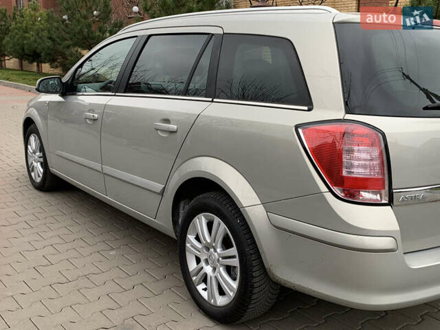 Бежевий Опель Астра, об'ємом двигуна 1.6 л та пробігом 160 тис. км за 5600 $, фото 25 на Automoto.ua