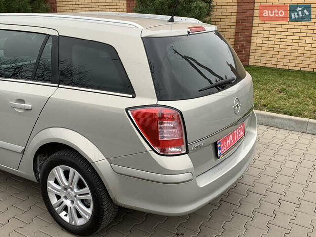 Бежевий Опель Астра, об'ємом двигуна 1.6 л та пробігом 160 тис. км за 5600 $, фото 28 на Automoto.ua