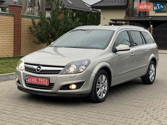 Бежевий Опель Астра, об'ємом двигуна 1.6 л та пробігом 160 тис. км за 5600 $, фото 1 на Automoto.ua