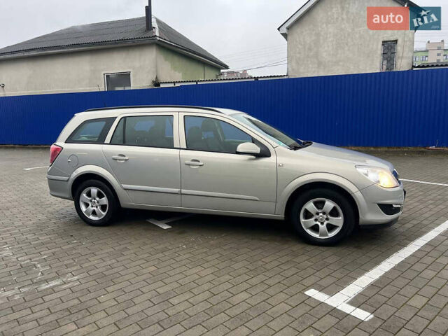 Бежевий Опель Астра, об'ємом двигуна 1.6 л та пробігом 212 тис. км за 5850 $, фото 2 на Automoto.ua