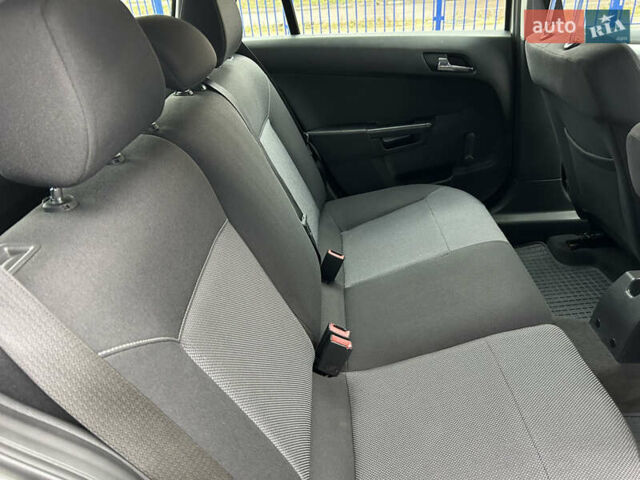 Бежевий Опель Астра, об'ємом двигуна 1.6 л та пробігом 211 тис. км за 5900 $, фото 11 на Automoto.ua