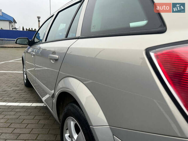 Бежевий Опель Астра, об'ємом двигуна 1.6 л та пробігом 212 тис. км за 5850 $, фото 4 на Automoto.ua