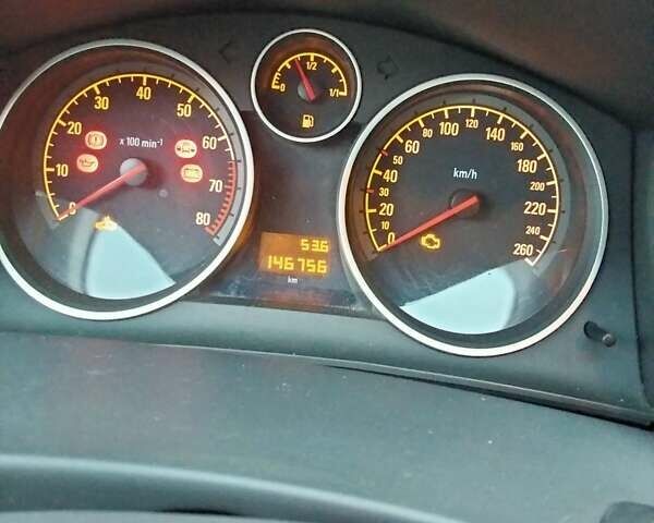 Опель Астра 2010 у Калуше на Automoto.ua Бежевий Опель Астра, об'ємом двигуна 1.6 л та пробігом 146 тис. км за 5800 $, фото 6 на Automoto.ua