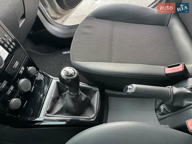 Бежевый Опель Астра, объемом двигателя 1.6 л и пробегом 207 тыс. км за 6450 $, фото 24 на Automoto.ua