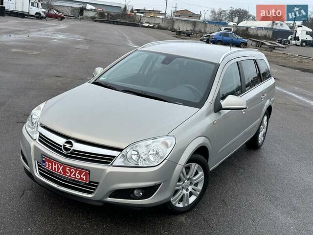 Бежевый Опель Астра, объемом двигателя 1.6 л и пробегом 207 тыс. км за 6450 $, фото 2 на Automoto.ua