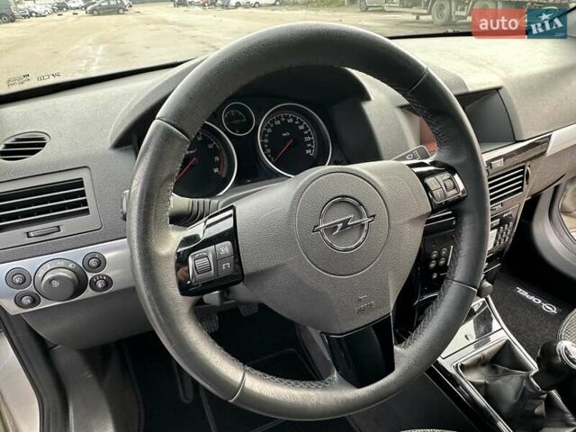 Бежевый Опель Астра, объемом двигателя 1.6 л и пробегом 207 тыс. км за 6450 $, фото 23 на Automoto.ua